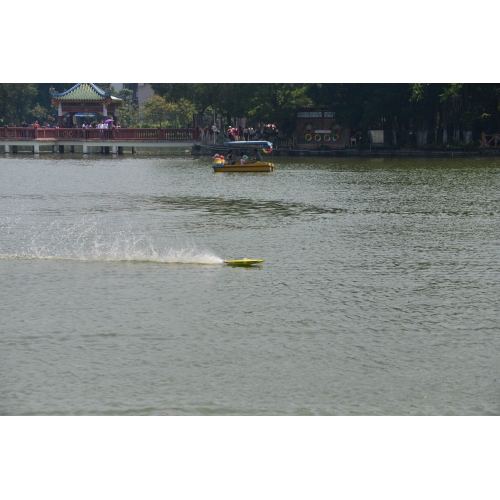 Volantex RC ATOMIC High speed 50km/h strong ABS unibody hull racing rc electric boat 792-4RY RTR - Yellow